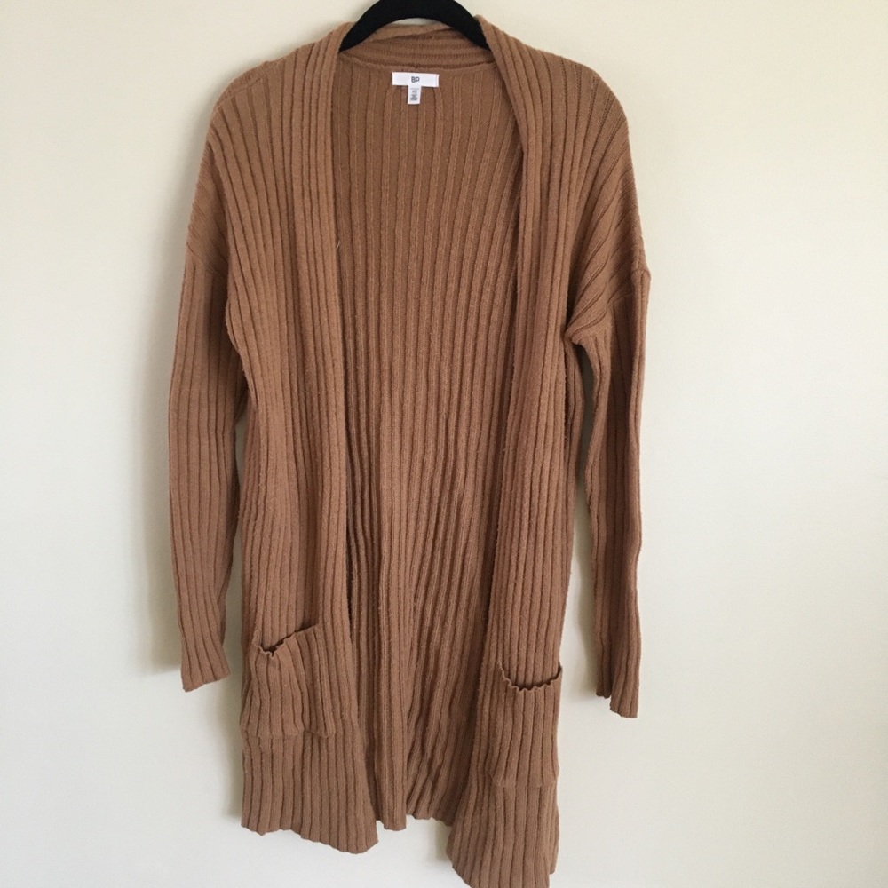 BP. Cardigan